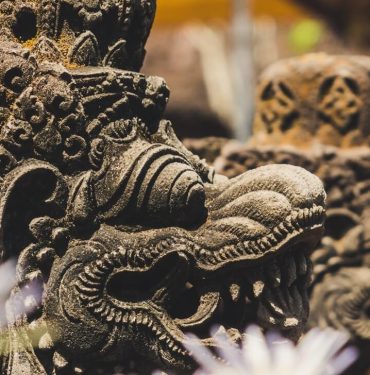 indonesia tour packages 370x375