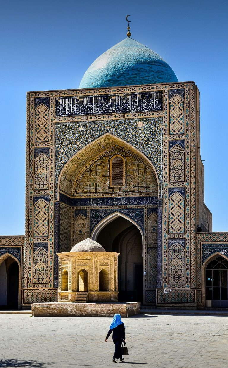 islamic architecture 768x1236