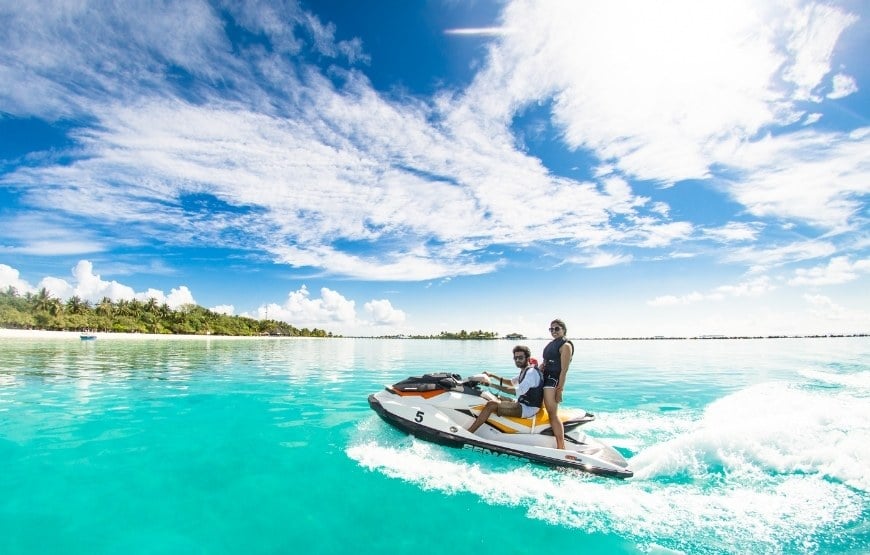 Island tourist places in maldives